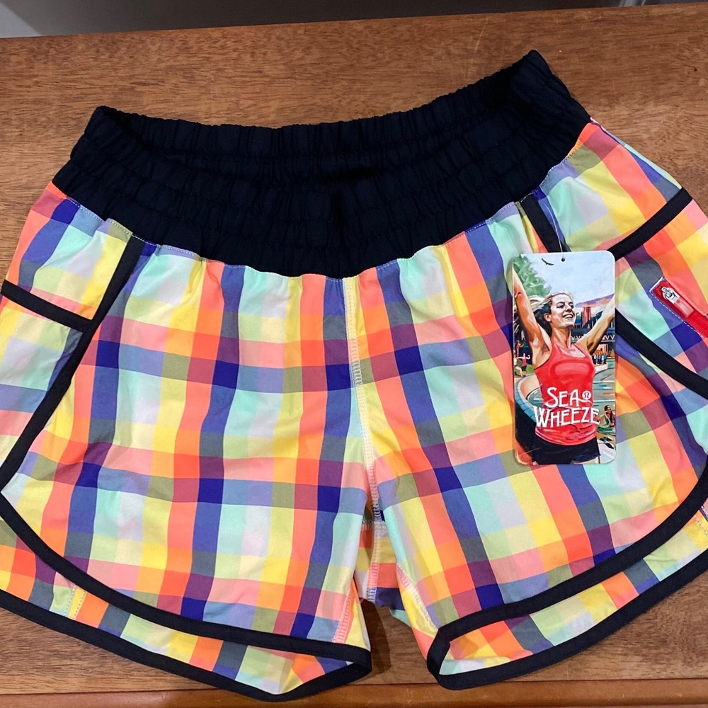 Lululemon Seawheeze Run Track Attack short